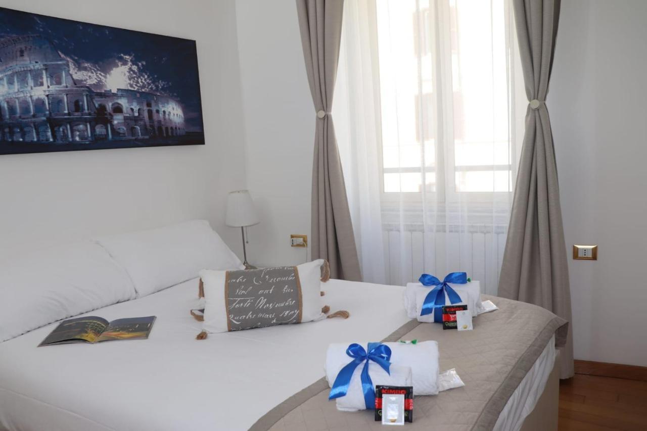 B&B Gaudium Colosseo Rome Bagian luar foto