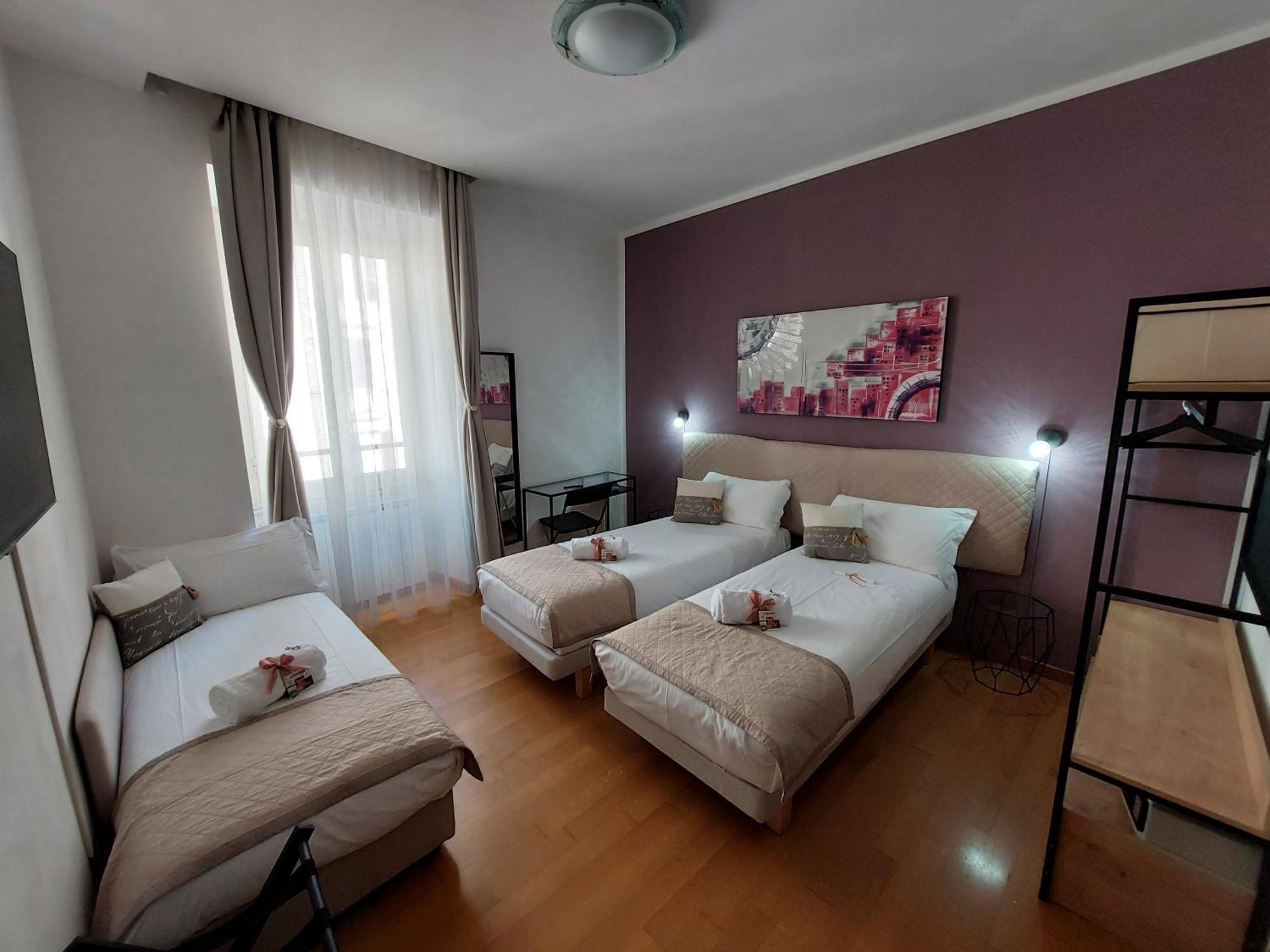 B&B Gaudium Colosseo Rome Bagian luar foto