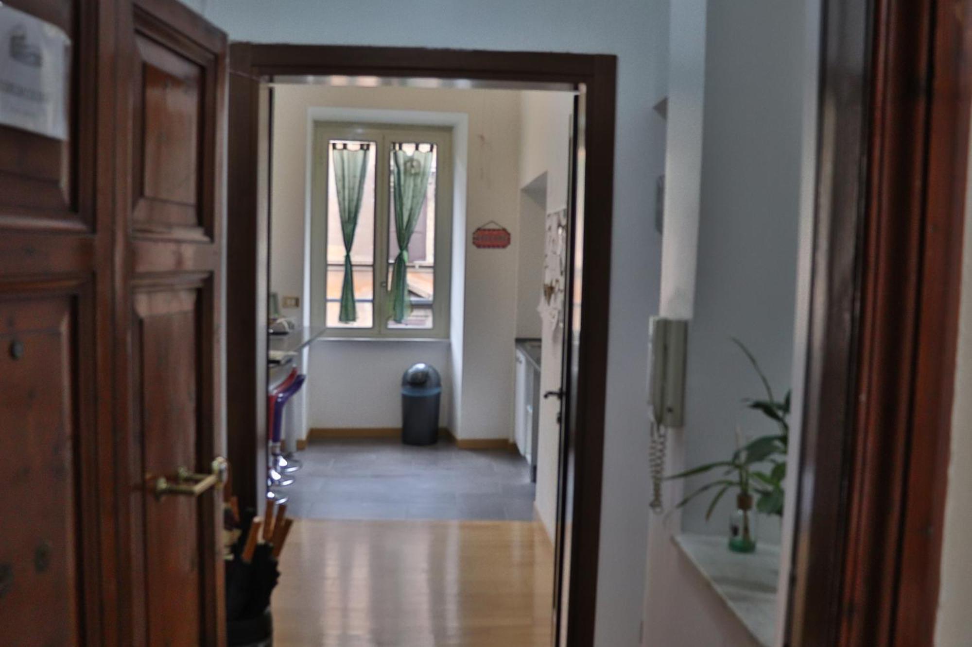 B&B Gaudium Colosseo Rome Bagian luar foto